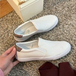 Nine West white shoes